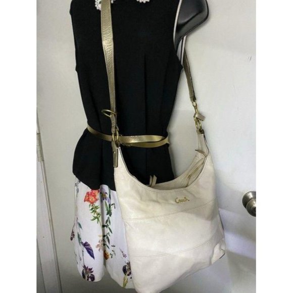 coach white gold leather cross body bag - Picture 6 of 9